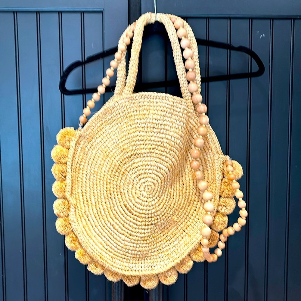NWT- Free Shipping! Muche Muchette - Rafia Convertible Crossbody Beach Bag - Picture 1 of 3